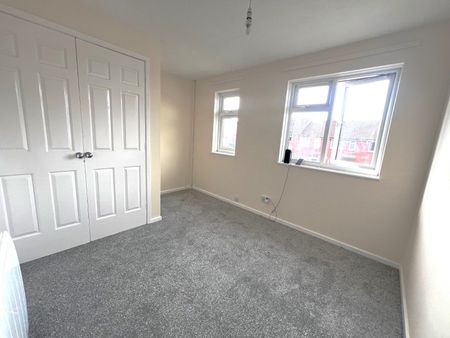 2 bedroom terraced house to rent - Photo 5