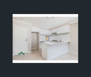 Perfect townhouse for couples or a small family. - Photo 2