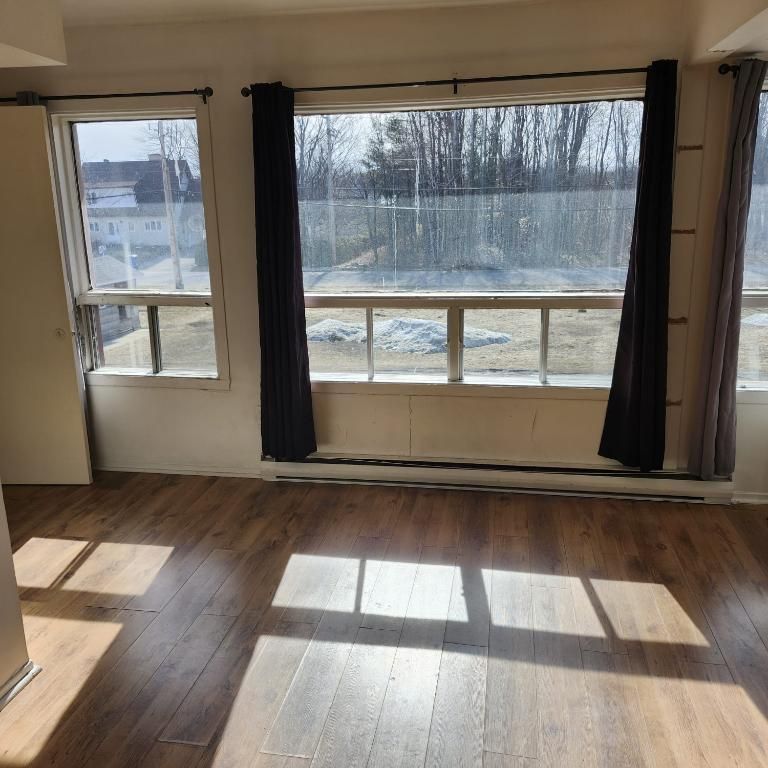 👉 Cession de bail 2 1/2 à Nicolet – 665$ tout inclus, disponible immédiatement - Photo 1