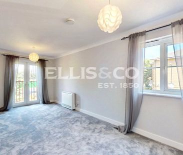 Pelham Place, W13, London - Photo 1