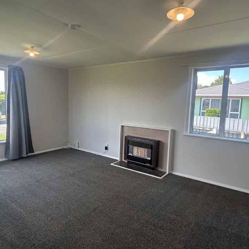 McLean St, Hawera - Photo 1