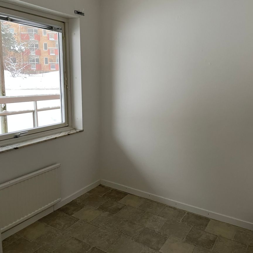 Risingsväg, Finspång - Photo 1