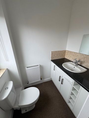 Room in a Shared House, Dunworth Street, M14 - Photo 2