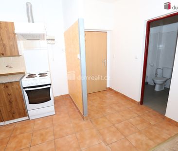 Pronájem bytu 1+kk a garsoniéry 58 m², Počerny, Karlovy Vary - Фото 6
