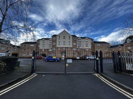 Waterside Court, Oldbury, B69 - Photo 2