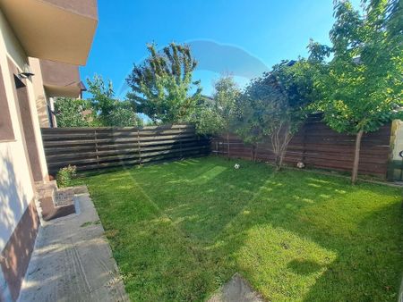 Casă cu 4 camere + curte - Irish Villa Domnesti - Fotografie 4