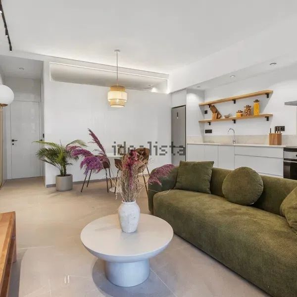 Alquiler de piso en Playa de los Náufragos - Photo 1