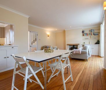Situated in the highly sought-after coastal village of Bosham, West... - Photo 5