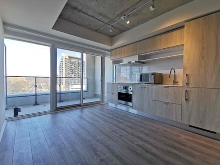 ART SHOPPE CONDOS: Yonge St & Eglinton Ave (8 Hillsdale Ave) AD#00826 - Photo 2