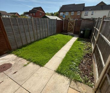 2 bedroom terraced house to rent - Photo 3