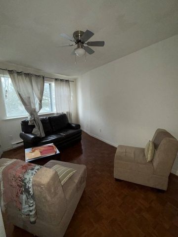 For Lease - 72 Lake Avenue Unit# 201, Richmond Hill, Ontario - Photo 4