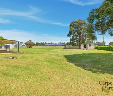 4 bedroom home on 1 Acre - Photo 3