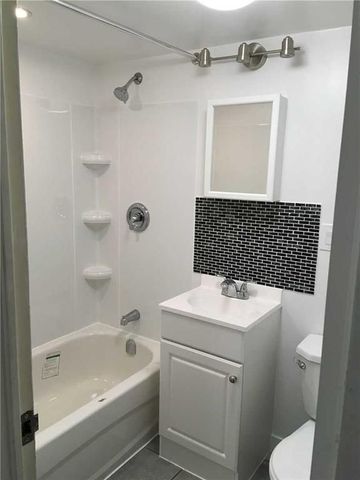 For Lease - 940 Caledonia Road Unit# 403, Toronto, Ontario - Photo 5