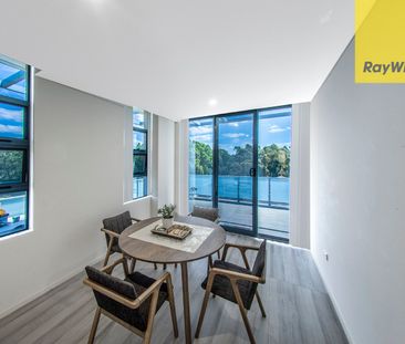 Three Bedroom Penthouse - A Wellness Home with Panoramic Nature Vie... - Photo 2