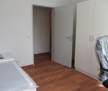 Hier findet ihr unser Angebot an verfügbaren Studierendenapartments... - Photo 2