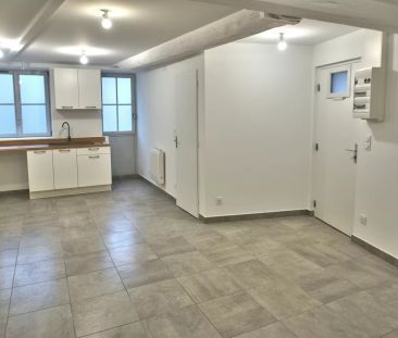 Studio- 1 pièce à louer à Chazay d'Azergues - Réf. 2344 - Photo 3