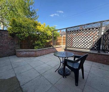 Parrin Lane, Manchester, M30 - Photo 5