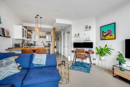 1 bedroom flat to rent - Photo 4