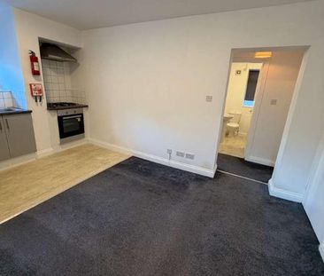 Saville Road Blackpool, FY1 - Photo 1