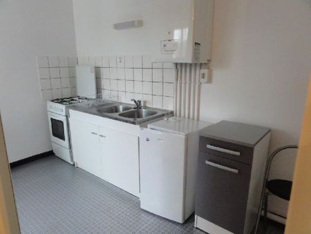 Location Appartement 1 pièce Meublé 35m² LE CREUSOT 71200 - Photo 4