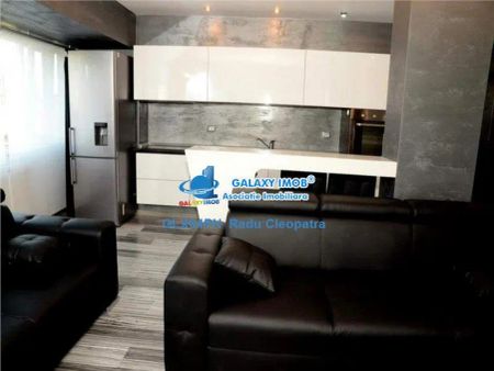 Inchiriere apartament 2 camere de lux in Ploiesti, zona ultracentrala - Fotografie 2