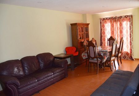 For Lease - 4085 Longo Circle, Mississauga, Ontario - Photo 2