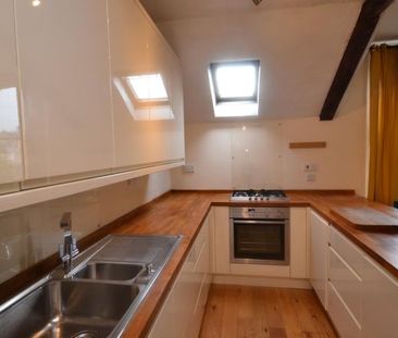 Powderham Crescent, EX4 6BZ - Photo 1