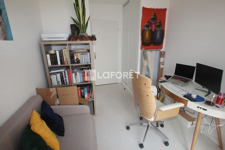 Apartment - Photo 4