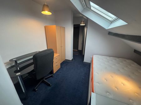 Salisbury Road, Liverpool, L15 - Photo 4