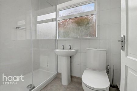 1 bedroom flat to rent - Photo 4