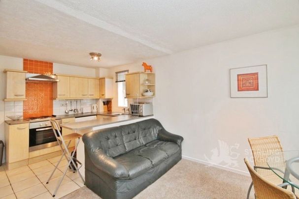 Waverley Court, Woking, Surrey, GU22 7XJ - Photo 1