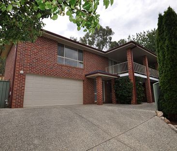 2/3 Blair Court Lavington NSW - Photo 1