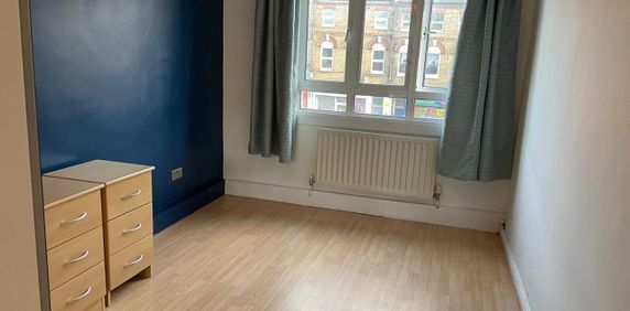 Room in a Shared Flat, Shore House, SW8 - Photo 2