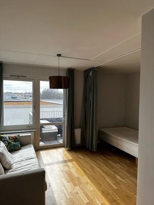 Lm Ericssons väg, Tyresö - Photo 1