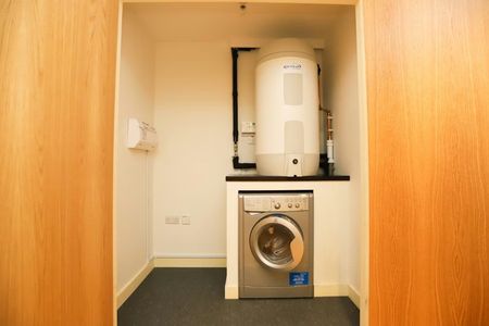 2 bedroom apartment - Photo 5