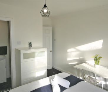 Christchurch Road, Bournemouth - Photo 3