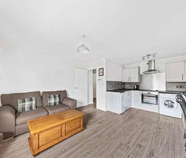 London Road, Stockton Heath, WA4 - Photo 1