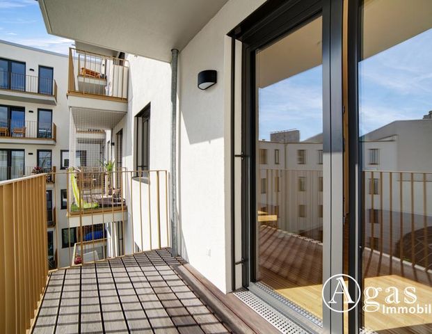 Clever geschnittene, helle 2 Zimmer Wohnung mit ca. 52m², EBK und Fußbodenheizung in Mitte! - Photo 1