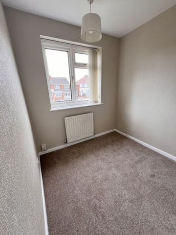 3 bedroom detached house to rent - Photo 5