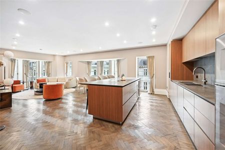 A luxurious three bedroom apartment in the heart of Mayfair - Photo 2