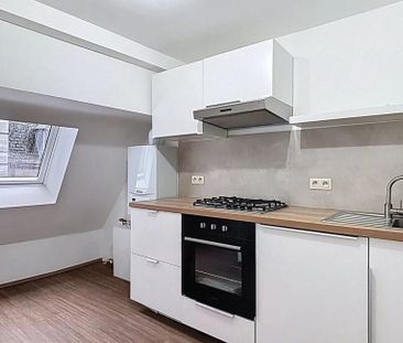 Duplex te huur in Liège voor € 625 met 1 slaapkamer - Photo 5