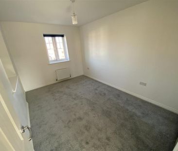 4 bedroom detached house to rent - Photo 6