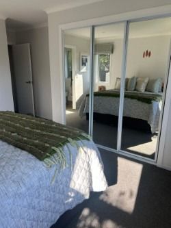 This very tidy 3-bedroom, 2-bathroom home offers comfortable modern living in a quiet no-exit street. - Photo 4