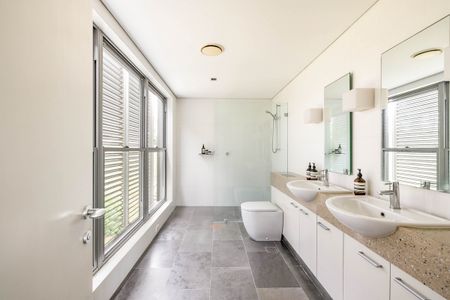 87 Grove Street, Birchgrove NSW 2041 - House For Rent | Domain - Photo 5