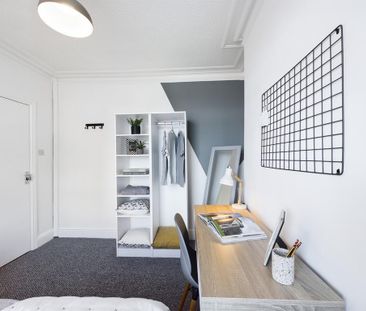 1 bedroom in a house share to rent - Photo 4