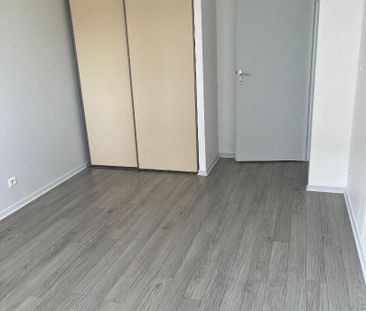 Location Appartement 2 pièces 49m² - Photo 5