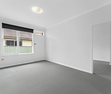 Refreshed One Bedroom Unit In Quiet Location - Photo 1