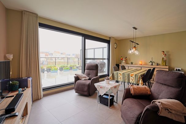 NIEUWBOUWAPPARTEMENT MET 2 SLKS EN TERRAS - Photo 1