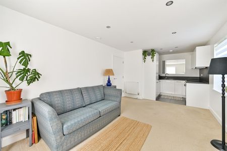 Midgham Way, Reading, RG2 0WW - Photo 2