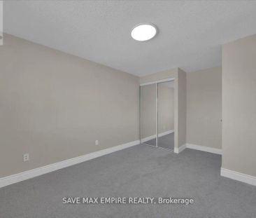 18 HASTING SQUARE - Photo 6